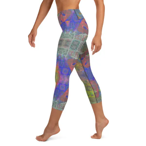 Joker 3 18+ Edition Yoga Capri - Image 3